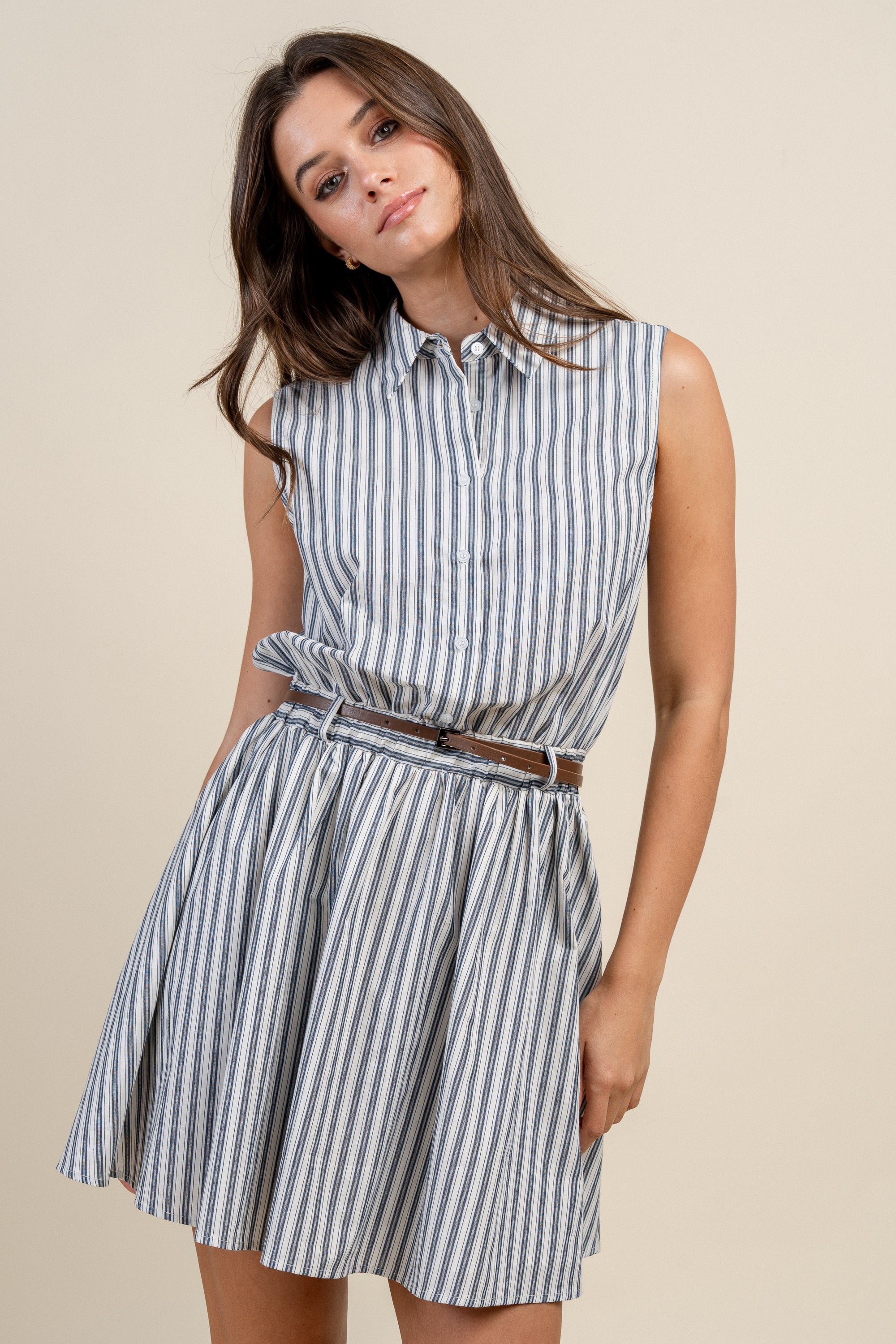 BUTTON DOWN SHIRT DRESS W/ FULL A-LINE SKIRT