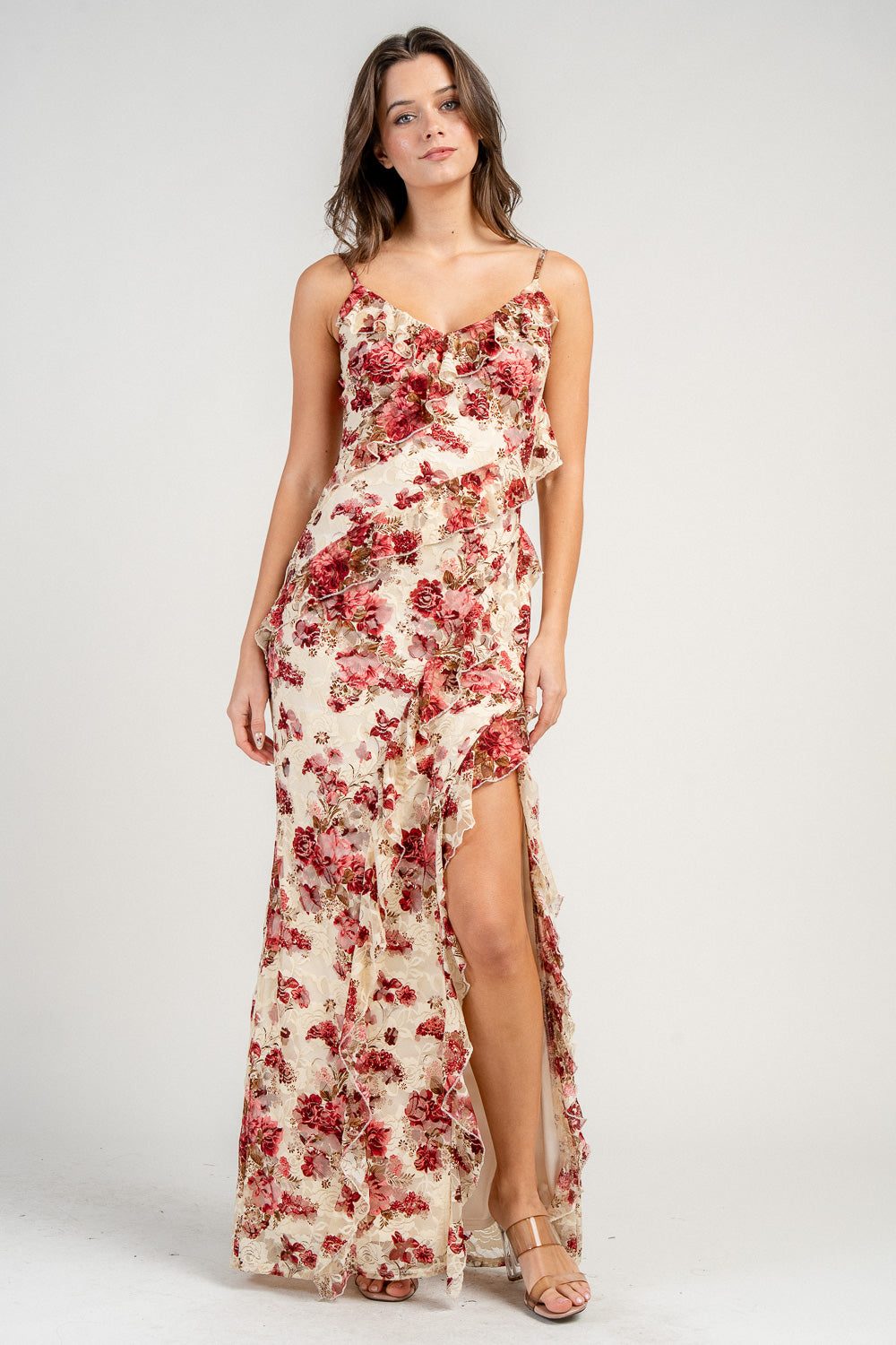 LONG DRESS W/ RUFFLES AND A FLAT MERROW EDGE