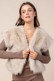 EXTENDED SLEEVED FAUX FUR VEST