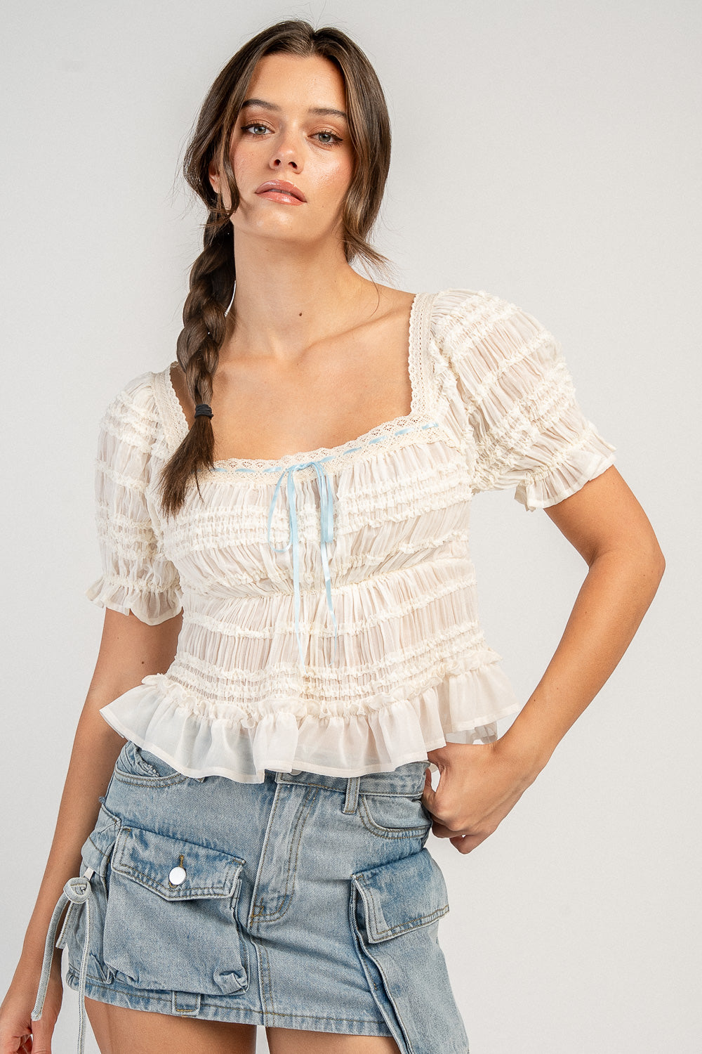 S/S LACE SATIN TRIMMED TOP