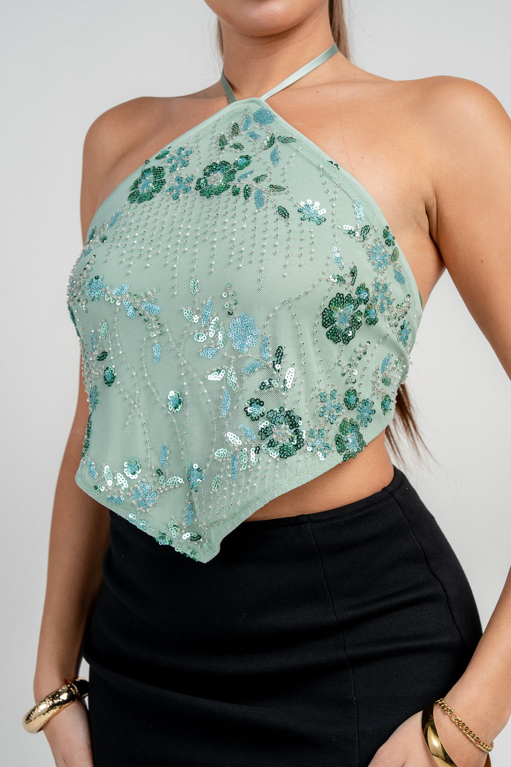 HALTER NECK TOP